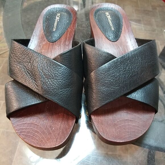 BCBGeneration 'Soho' Clog  - Picture 4 of 8